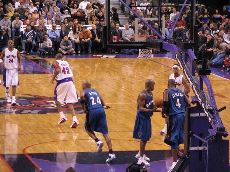 Raptors - 02.04.2005 339.jpg